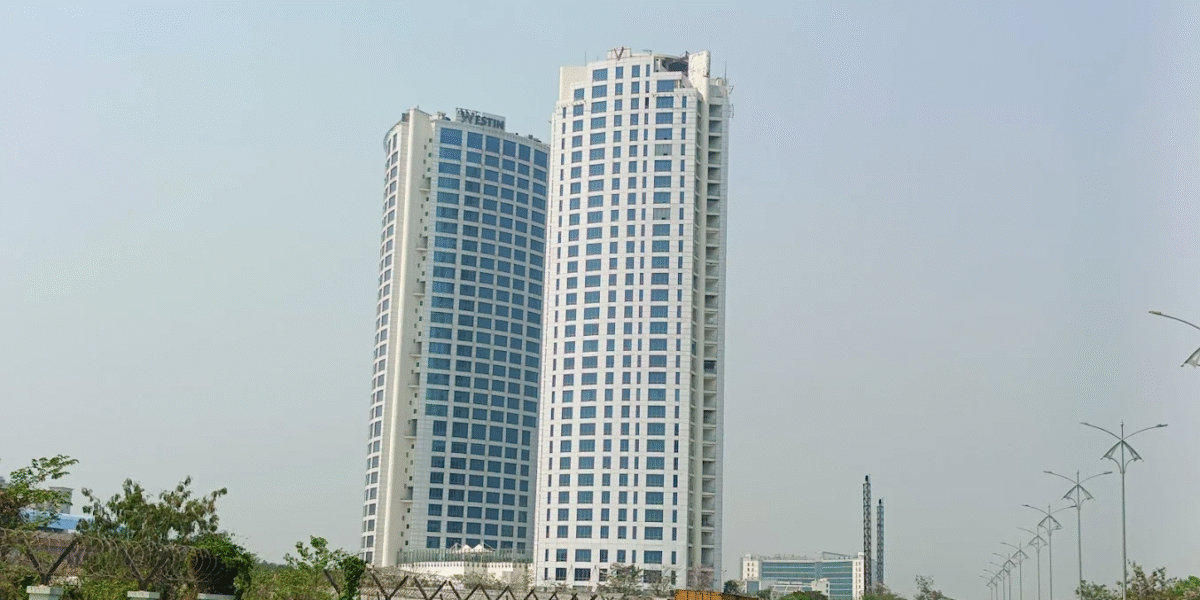 Luxury 4Bhk Flat In The V Kolkata